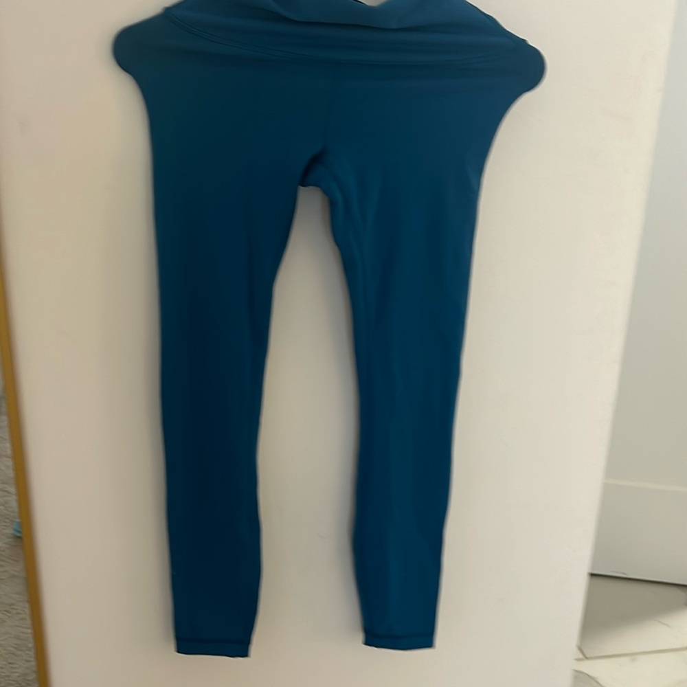 Size 2 lululemon leggings